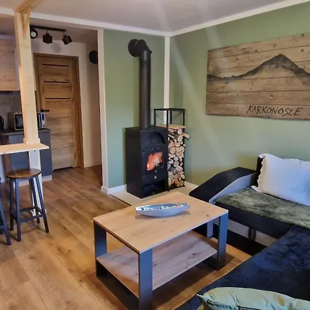 Apartament Karkonoski Zen Z Kominkiem Pod Chojnikiem * Jelení Hora